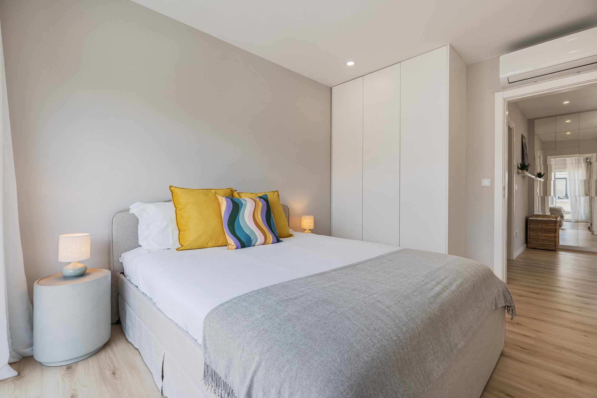Bedroom with terrace access